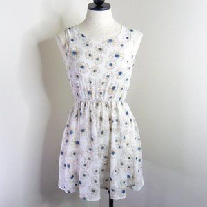 TENKI Womens 6/8 White Plaid Floral Elastic Waist Lined Sleeveless Summer Dress